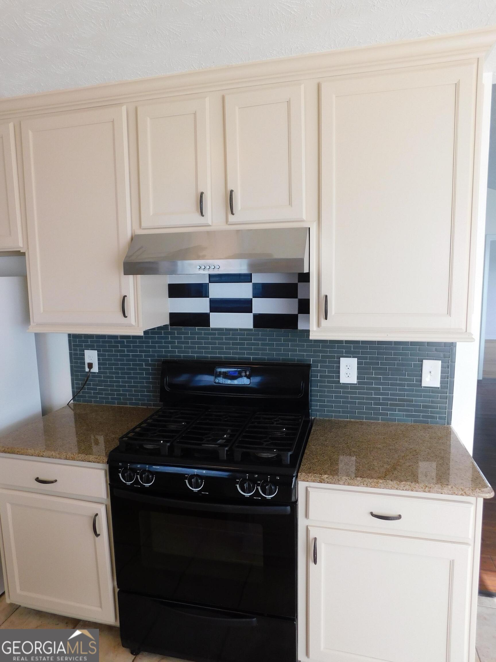 Old Mill Landing - Residential