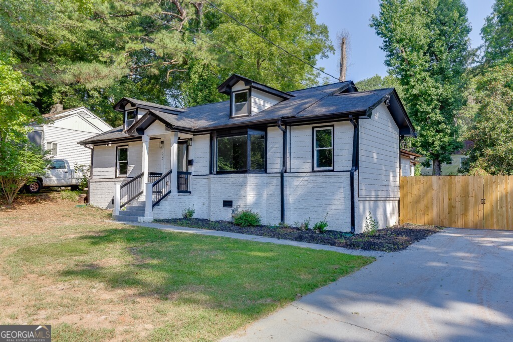 1423 Lynford DR