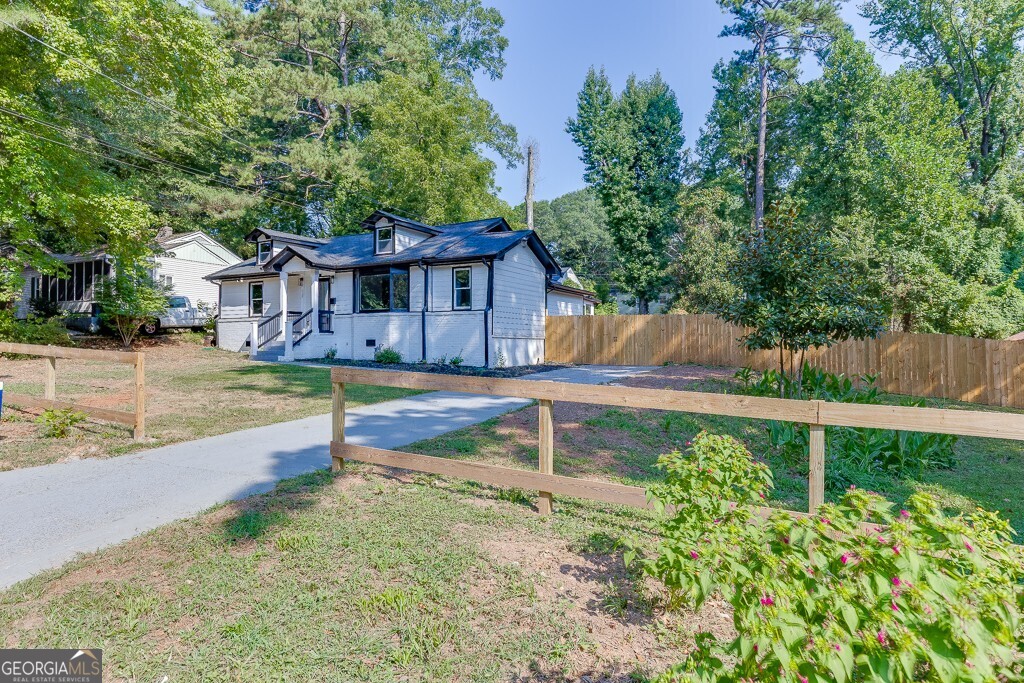 1423 Lynford DR
