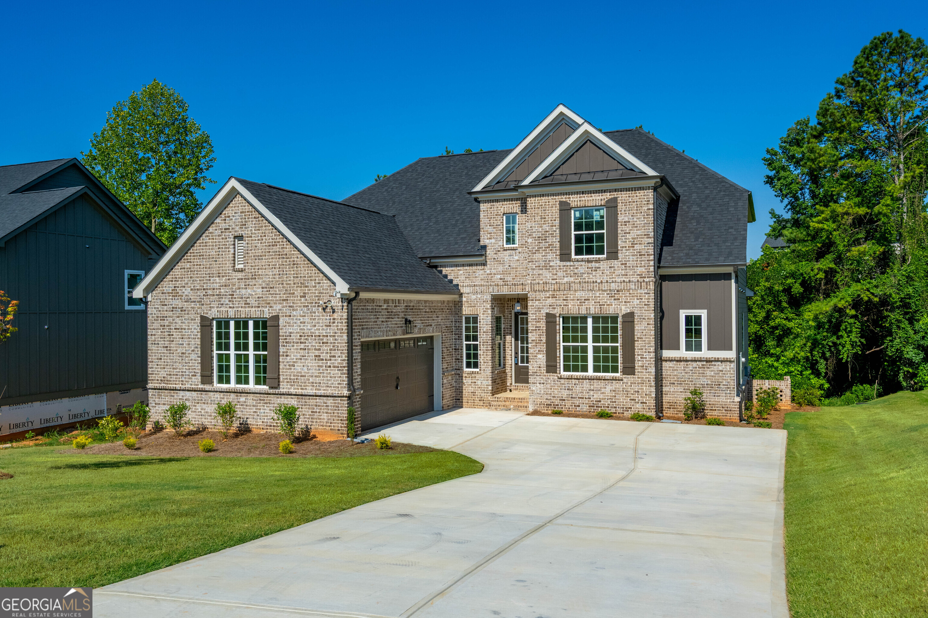 5636 Meadow View DR