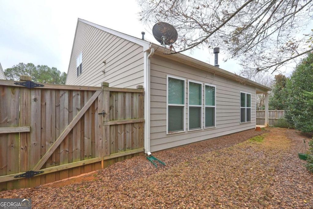 Photo of 101 Riverside Lane, Woodstock, GA 30188 (MLS # 10664467)