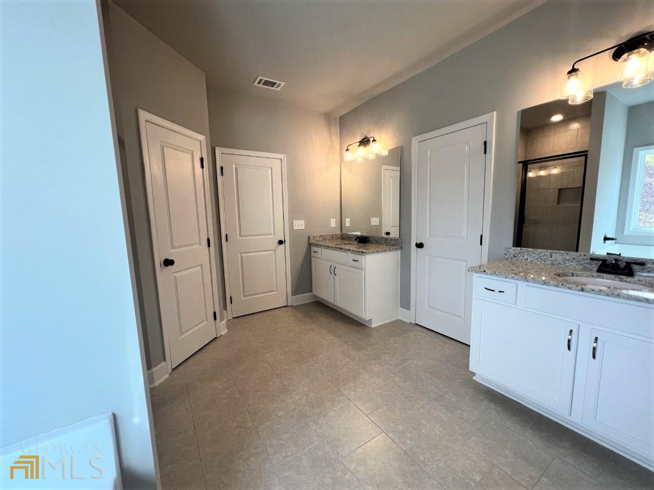 Arbor Bluff - Residential Lease