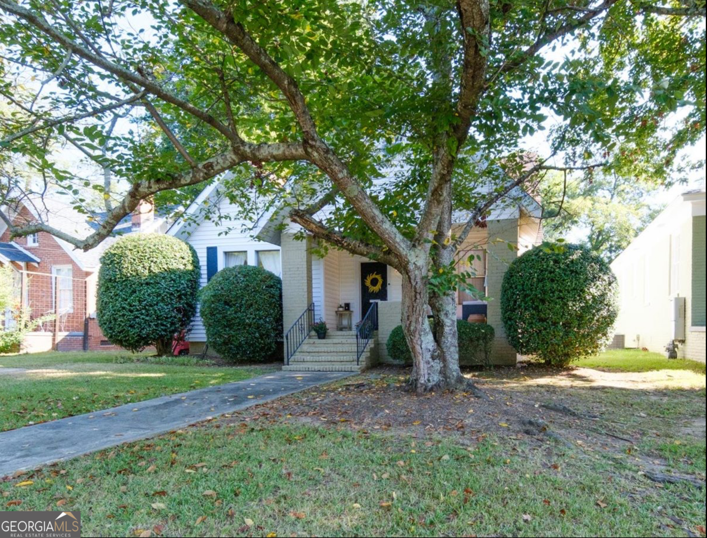 3449 Ridge AVE