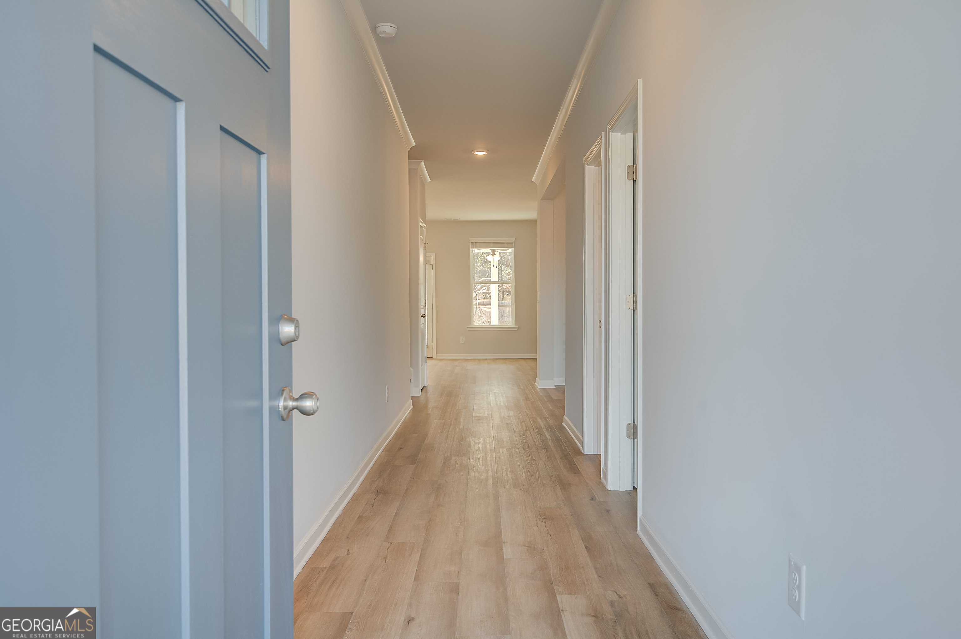 172 Dalston CV