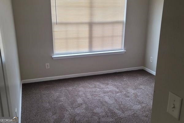 1175 Maple Valley CT