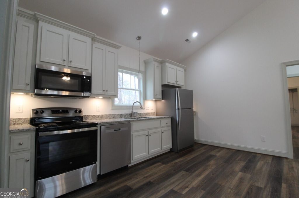 Photo of 1980 Cave Spring Road SW, Rome, GA 30161 (MLS # 10786415)