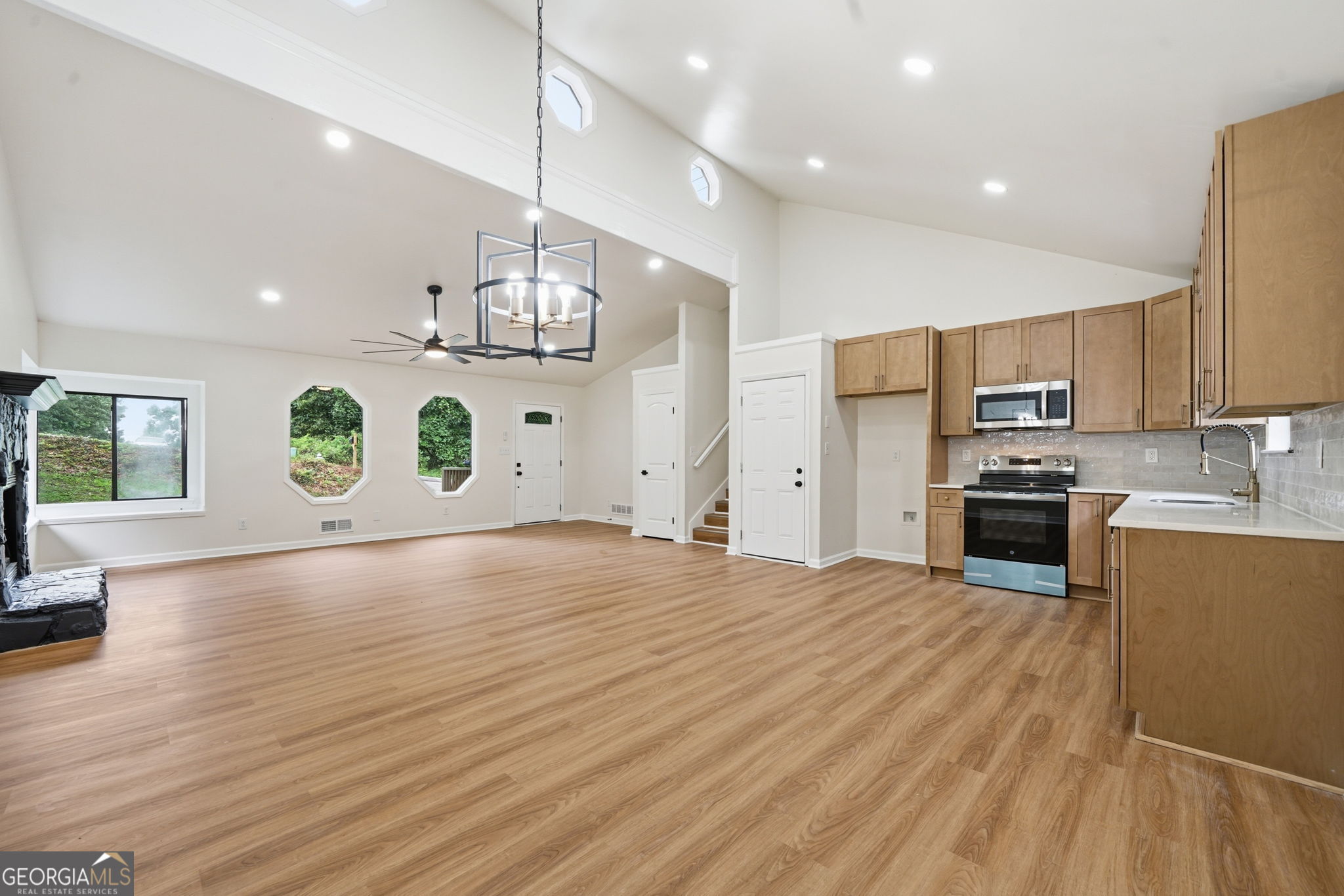 170 Oakland BLVD