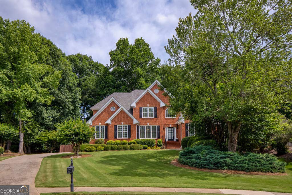 Photo of 13875 Belleterre Drive, Alpharetta, GA 30004 (MLS # 10793822)