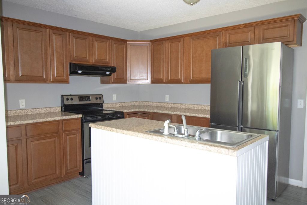 Photo of 214 Valley Road, Statesboro, GA 30458 (MLS # 10799932)