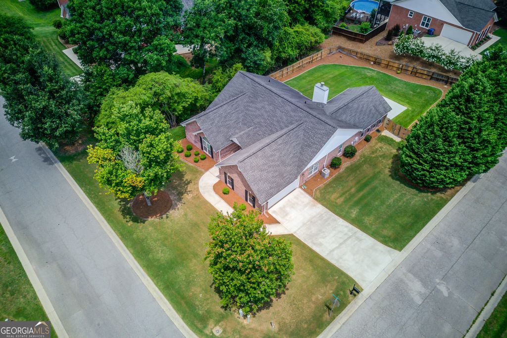 Photo of 710 Mallard Drive, Winder, GA 30680 (MLS # 10778413)