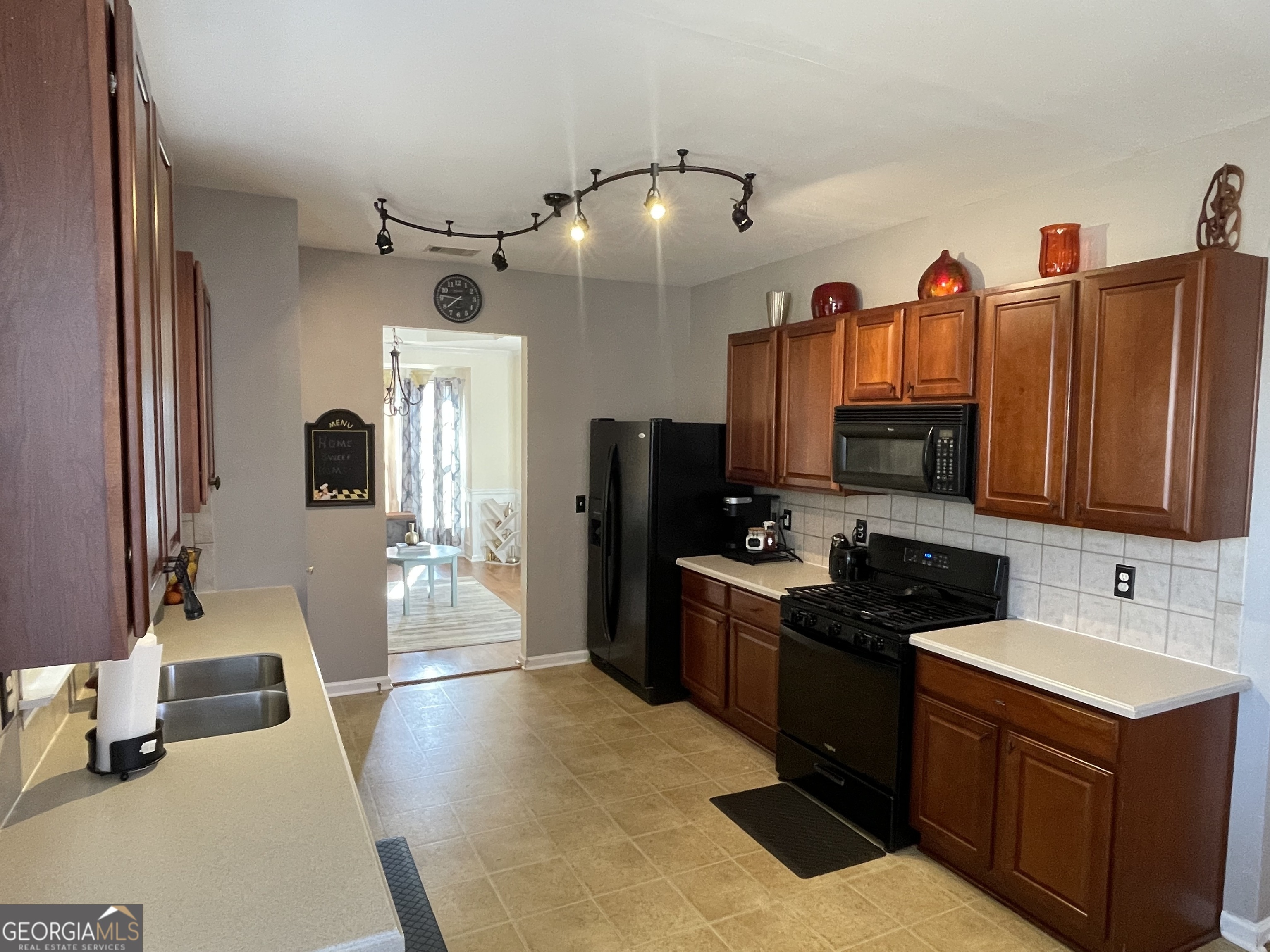 2626 Summit PKWY SW