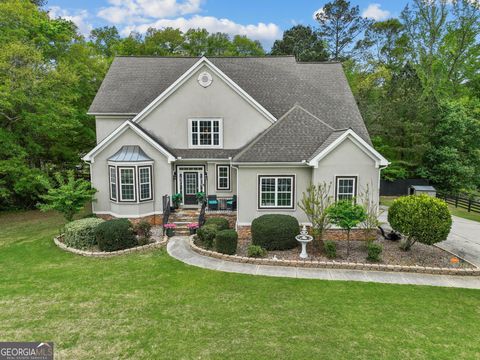 100 London Berry CT Tyrone GA 30290