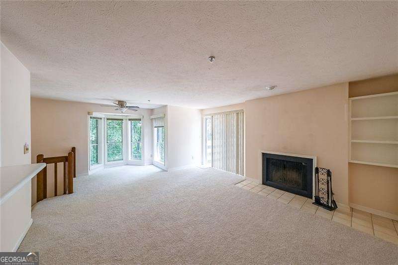 Riverview - Residential