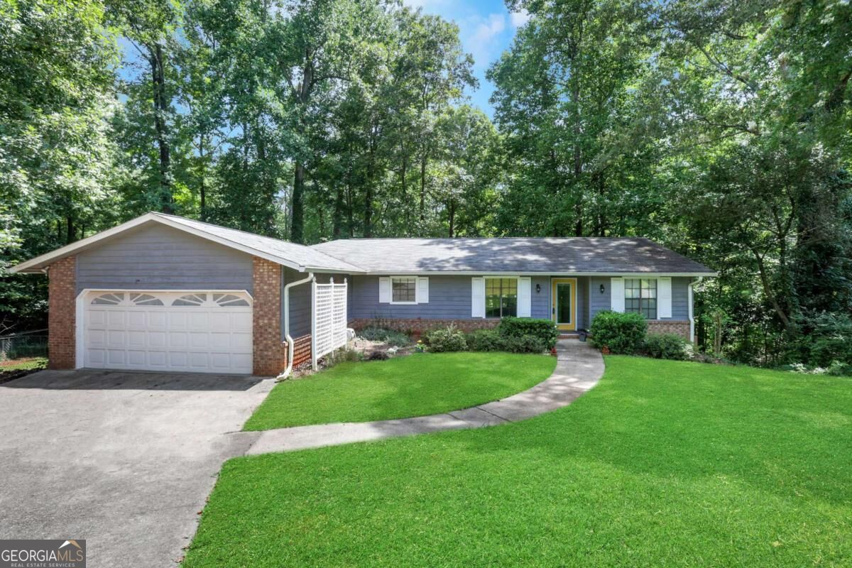 4729 Mockernut CT SW