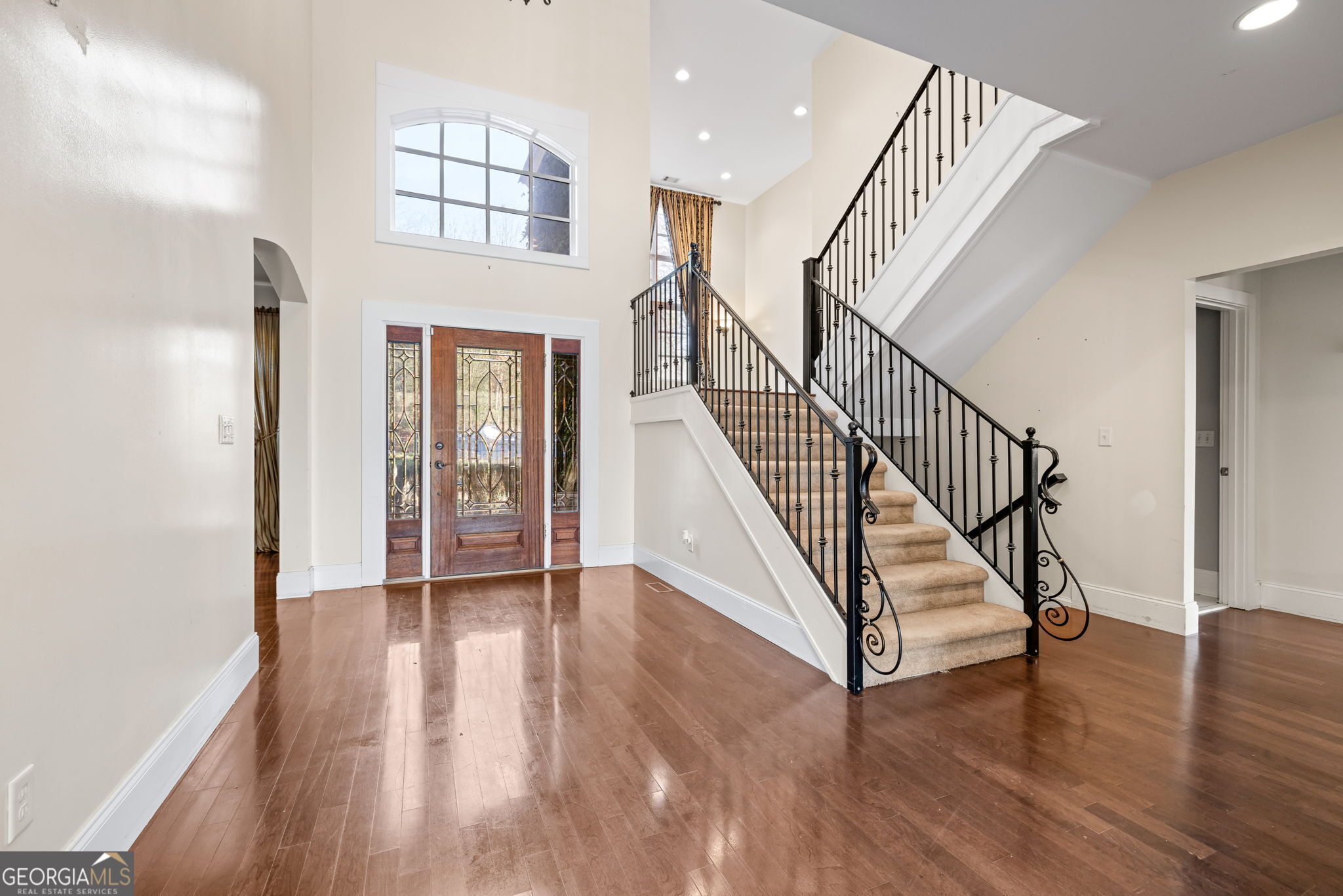 119 Chattahoochee Winds DR