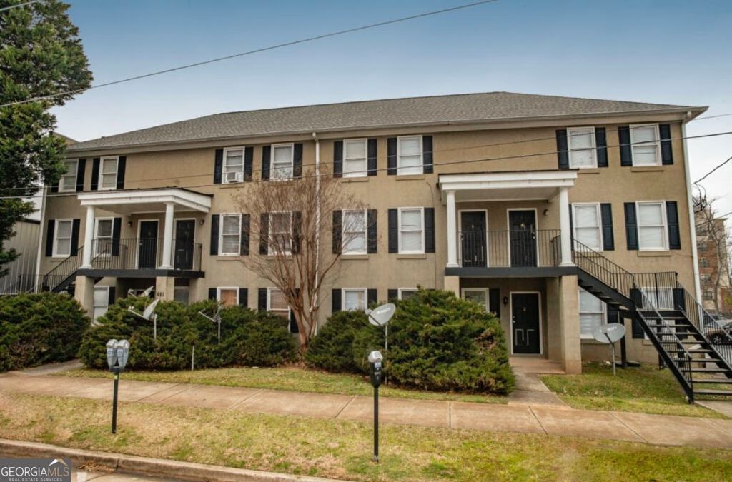 Photo of 441 E Dougherty Street #UNIT 5, Athens, GA 30601 (MLS # 10707387)