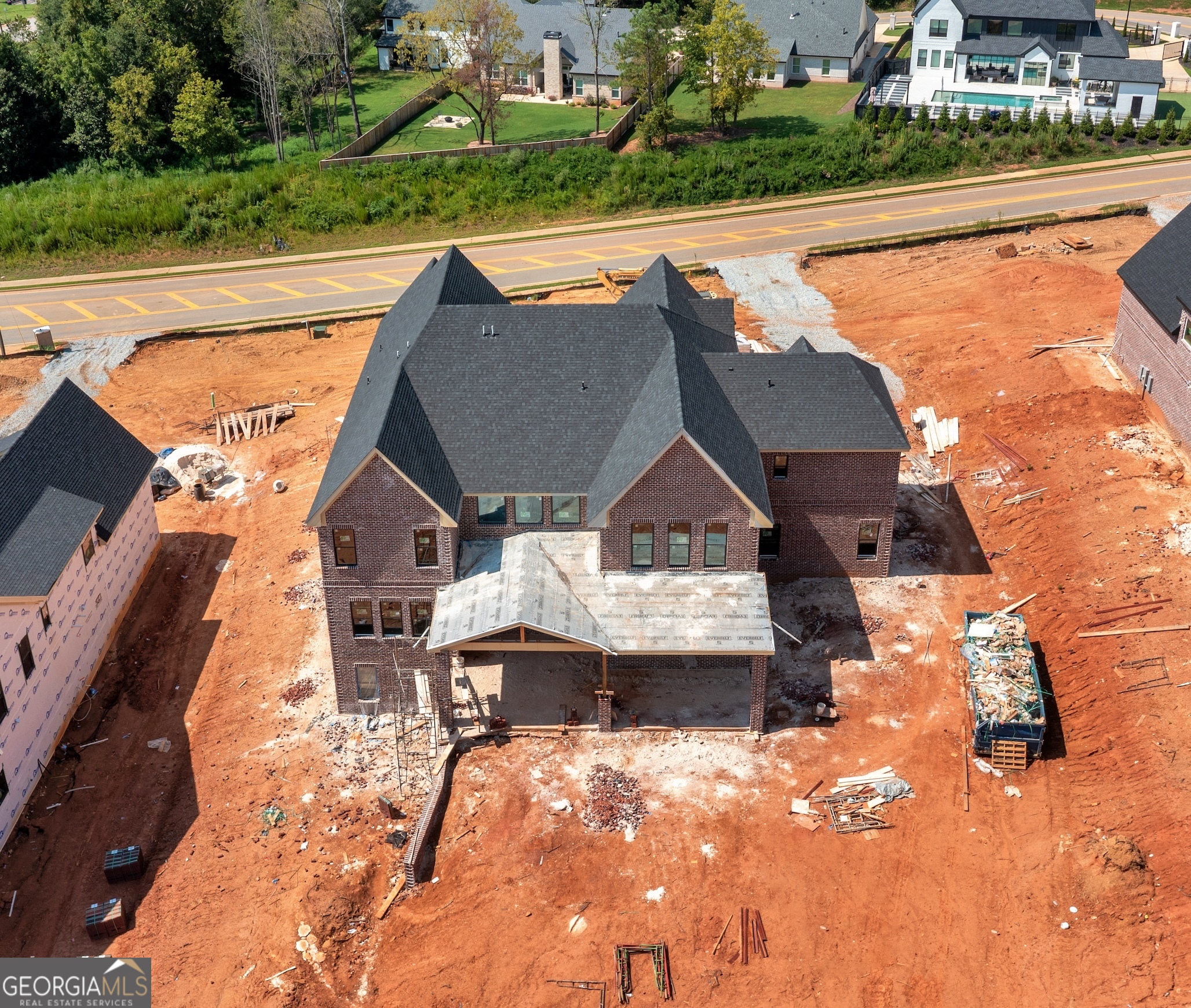 405 Thunder RD