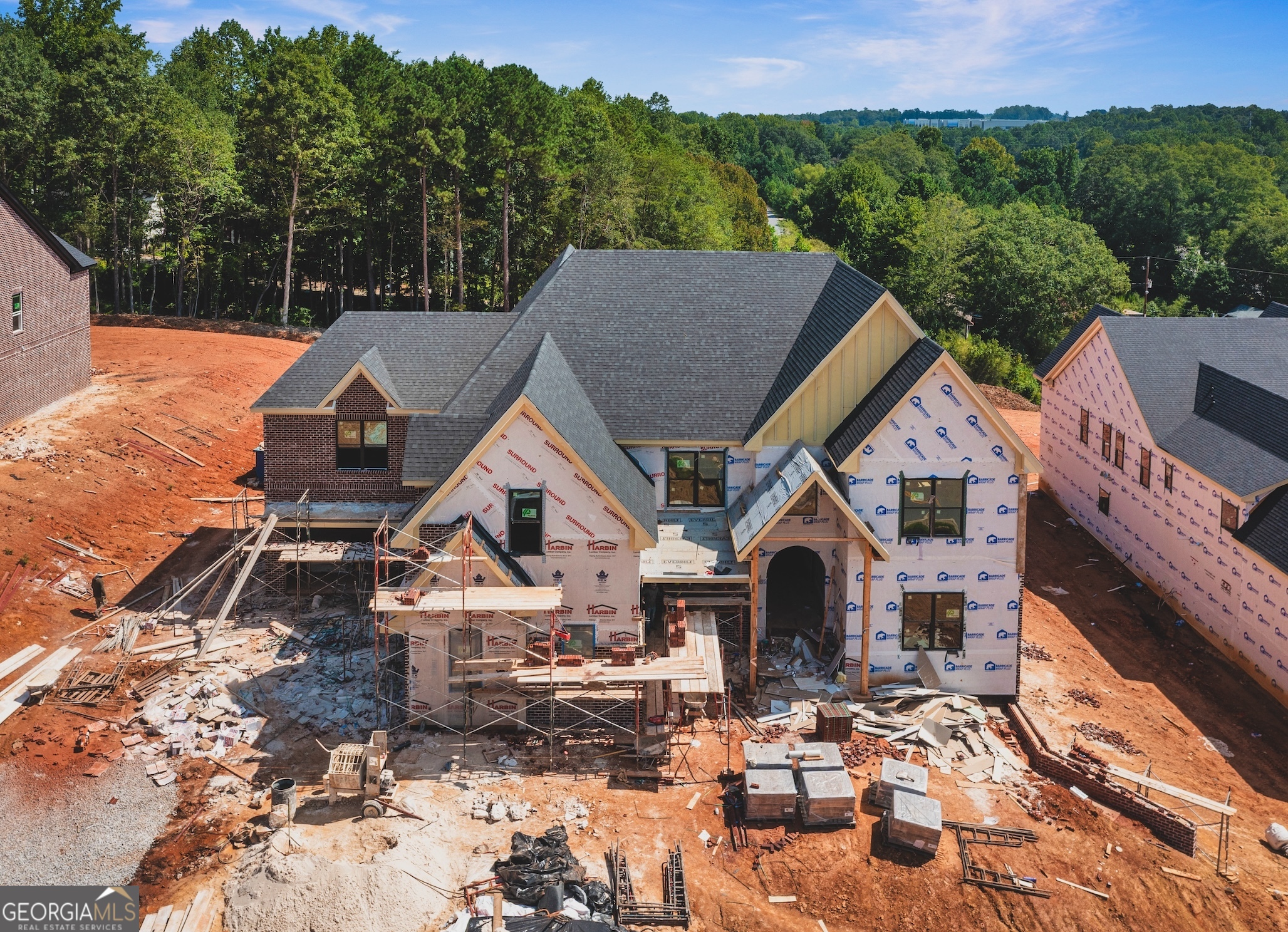 405 Thunder RD
