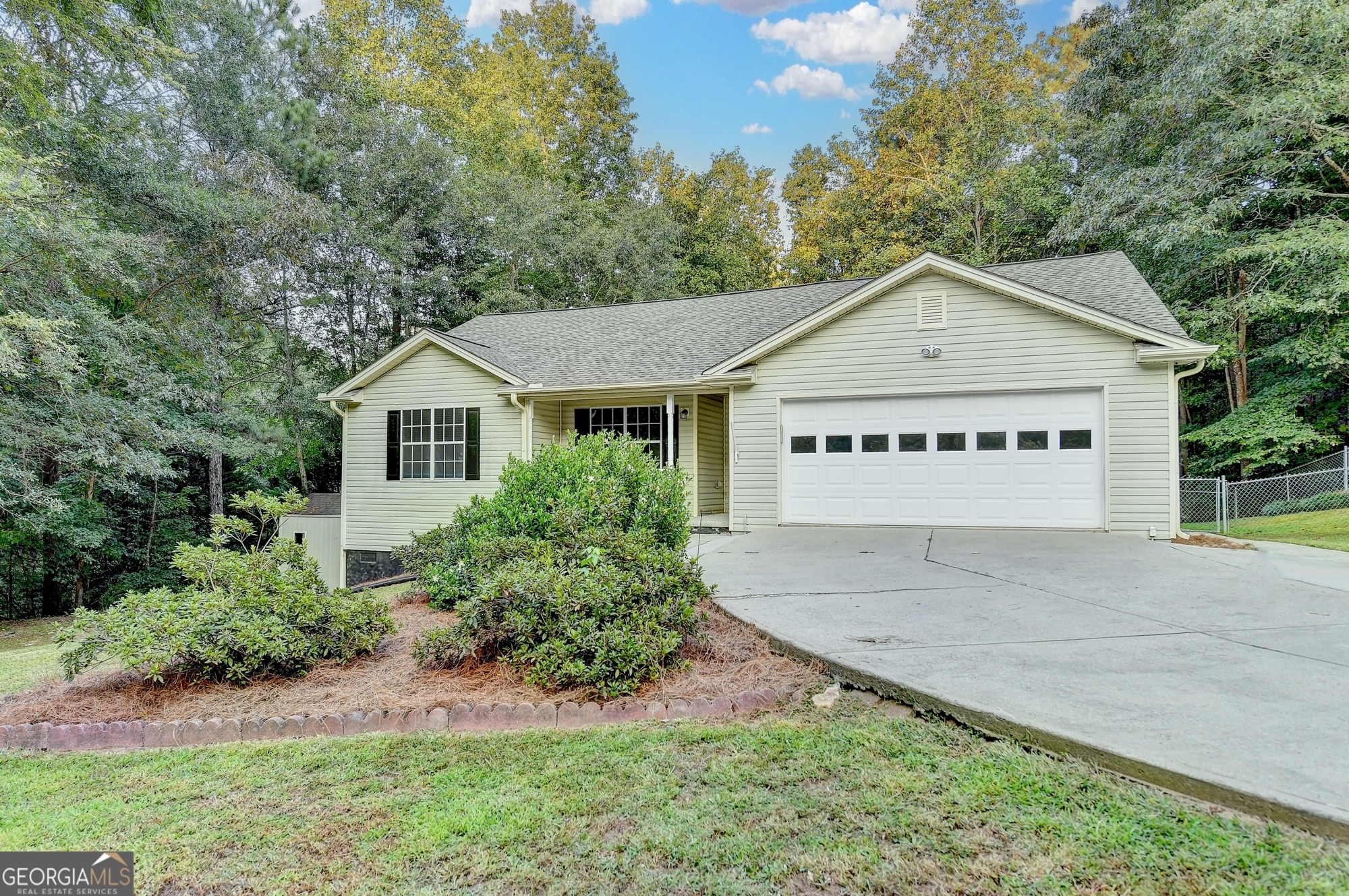 Renovated & Ready to Move Into * Fantastic Location & Hard to Find Low Maintenance Ranch Home on .75 Acre Private Wooded Lot * No HOA * Vaulted Great Room Opens to the Eat-in Kitchen w/ Fresh Painted White Cabinetry & Butcher Block Island * Newer Dark Stainless Steel Appl * Owners Suite w/ Trey Ceilings & Bay Window * New Flooring Throughout * Fresh Interior Paint * Tile Baths * Large Screened Porch Overlooks the Private Backyard & Firepit ~ Ready for Some Fall Outdoor Living & Entertaining * Fenced Backyard/Dog Area * Outbuilding Stays * Roof is Approx 6-7 Yrs Old * HVAC Approx 7-8 Yrs Old * Walk in Crawl Space * Convenient to I-85 and Located Just Minutes to Downtown Braselton, New Kroger, New Publix, Restaurants & Shopping!!