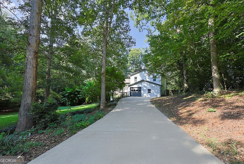 Photo of 151 Farmington Drive, Woodstock, GA 30188 (MLS # 10857044)