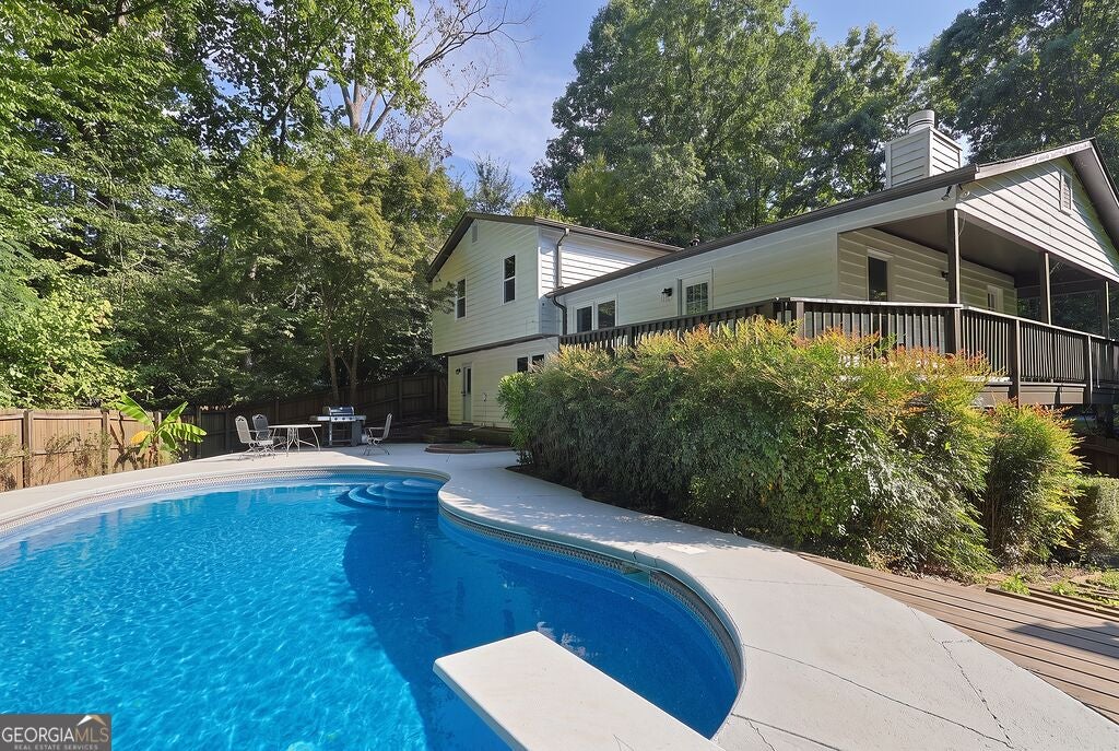 Photo of 151 Farmington Drive, Woodstock, GA 30188 (MLS # 10857044)