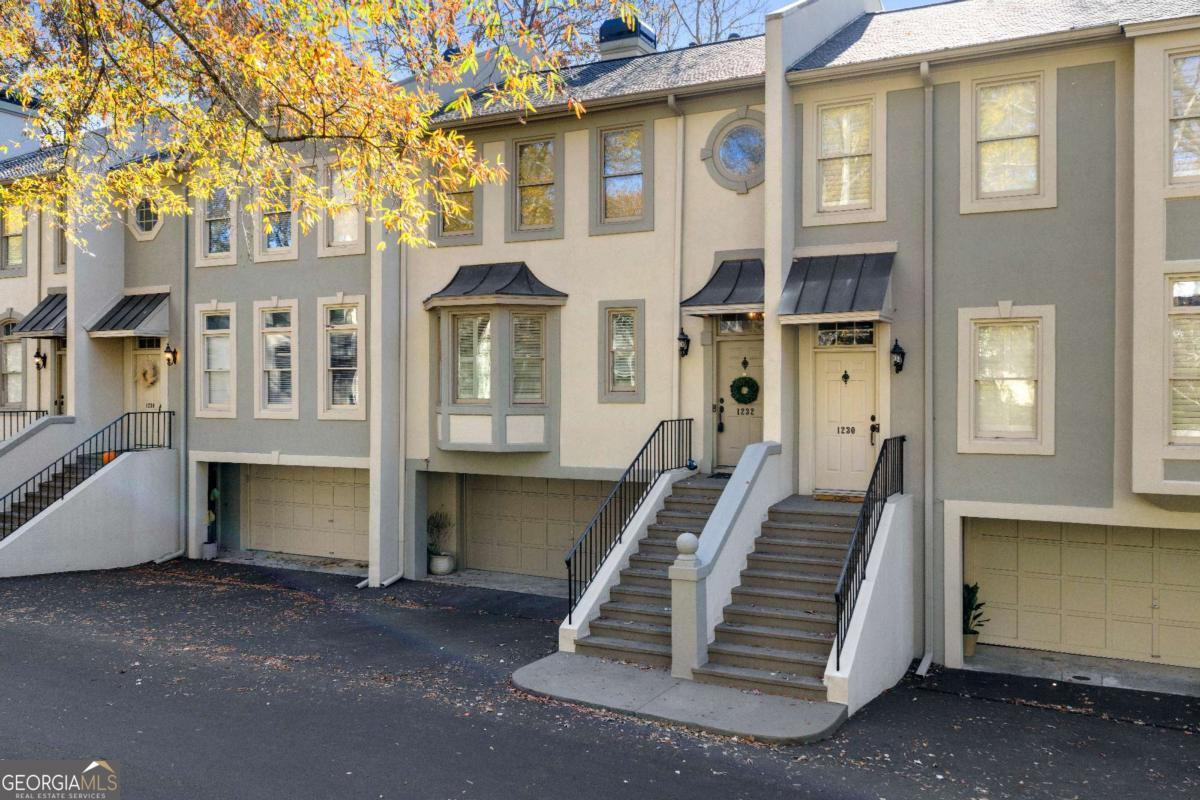 1232 Brookhaven Park PL NE