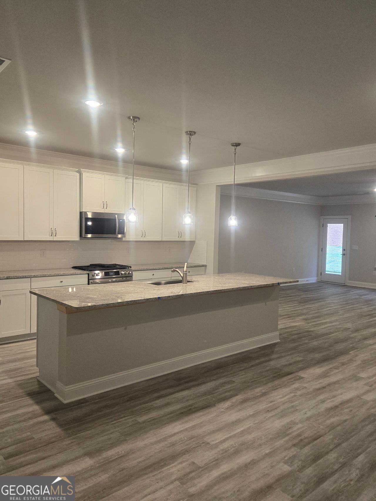 5007 FAIRVIEW