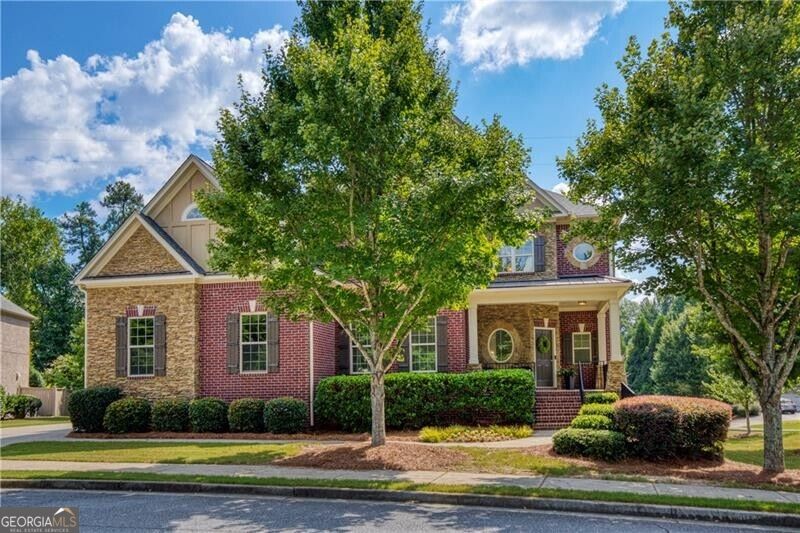 Photo of 11001 Estates Circle, Alpharetta, GA 30022 (MLS # 10839969)