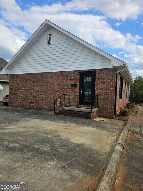 160 E Currahee Street, Toccoa, GA 30577 - MLS#: 10498346