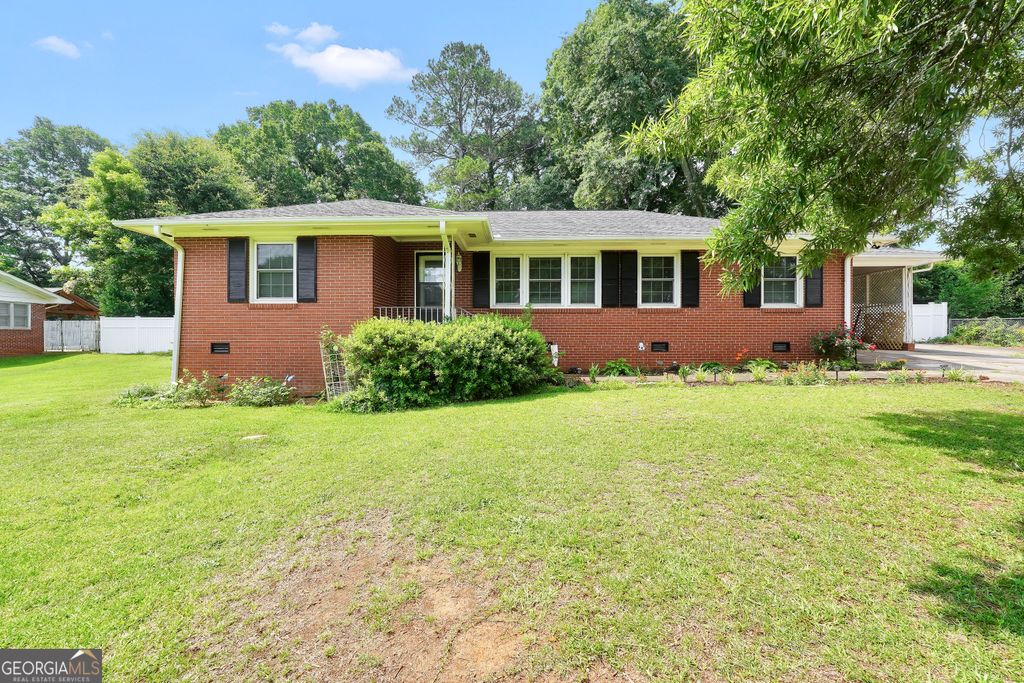 Photo of 105 Pine Street, Barnesville, GA 30204 (MLS # 10786419)