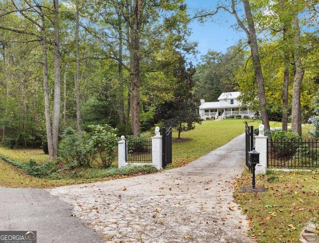 12485 Reinhardt College PKWY