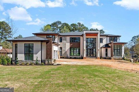 124 Woodlawn DR NE Marietta GA 30067