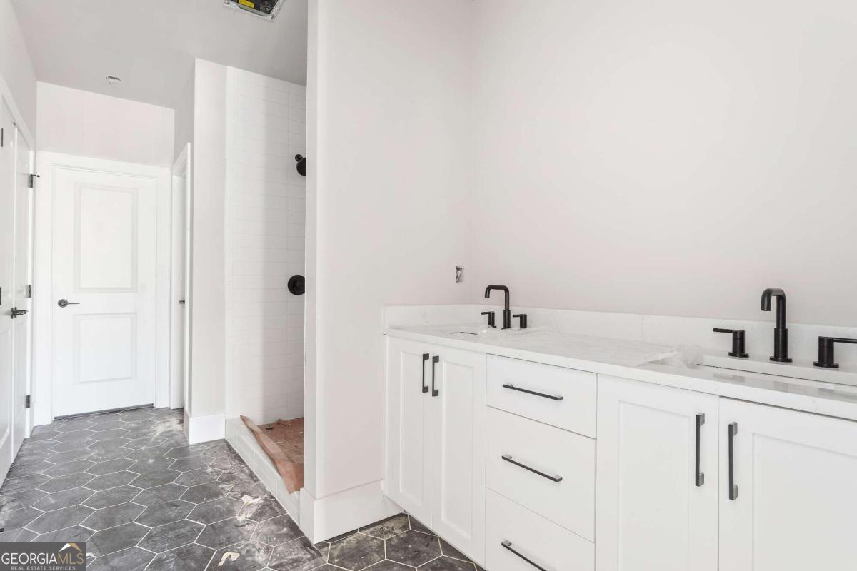 Findley Row - Residential