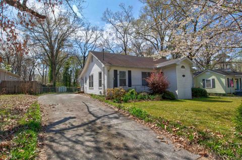 Photo of 209 Oakwood Street, Rome, GA 30165 (MLS # 20117089)