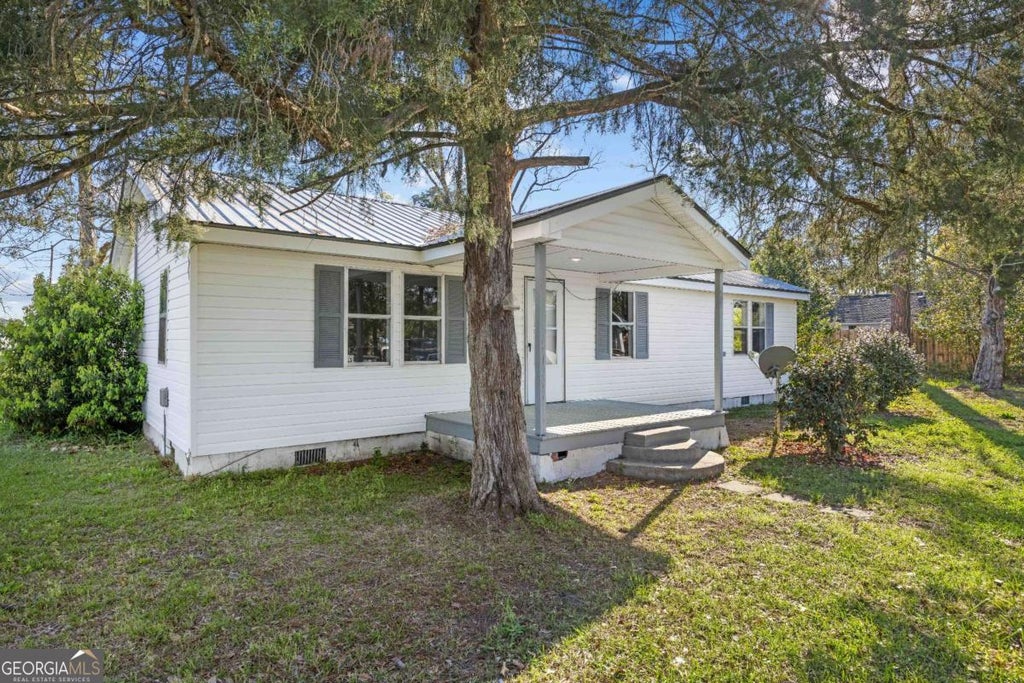 Photo of 507 E 7Th Avenue, Nashville, GA 31639 (MLS # 10785600)