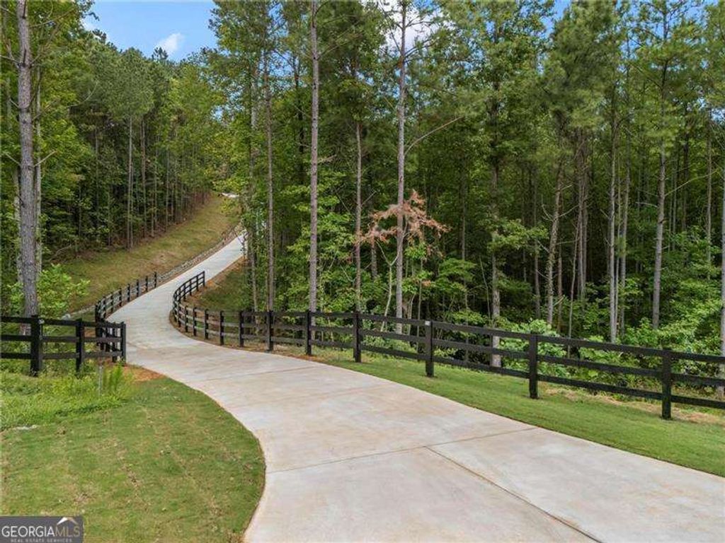 Photo of 110 Jerusalem Farms Trail, Jasper, GA 30143 (MLS # 10701325)