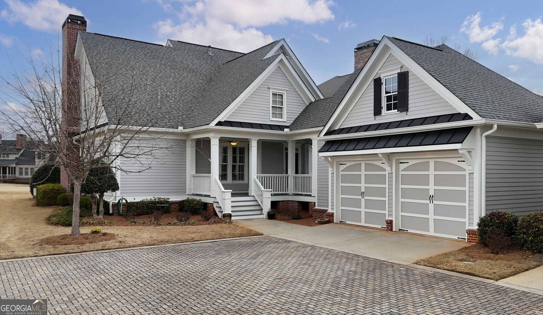 827 Commons PARK