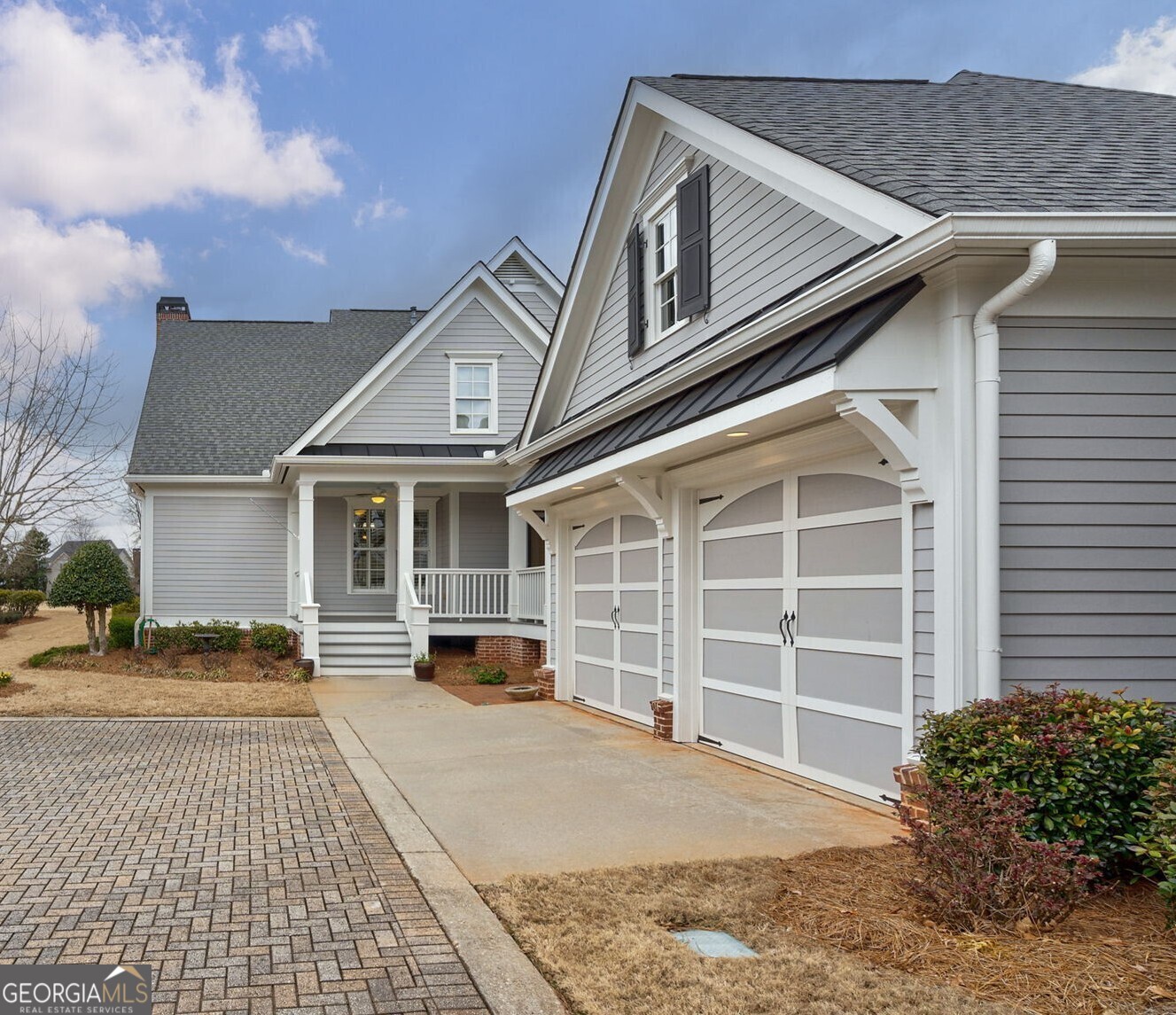 827 Commons PARK
