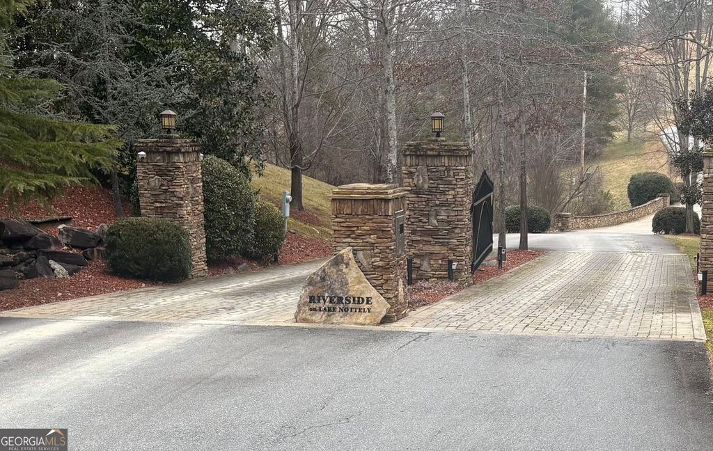 Photo of 29 Hogue Way, Blairsville, GA 30512 (MLS # 10682501)