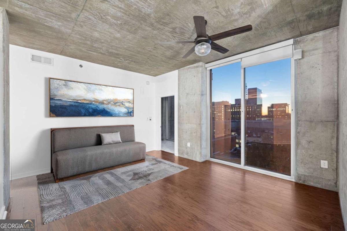 855 Peachtree ST NE 602