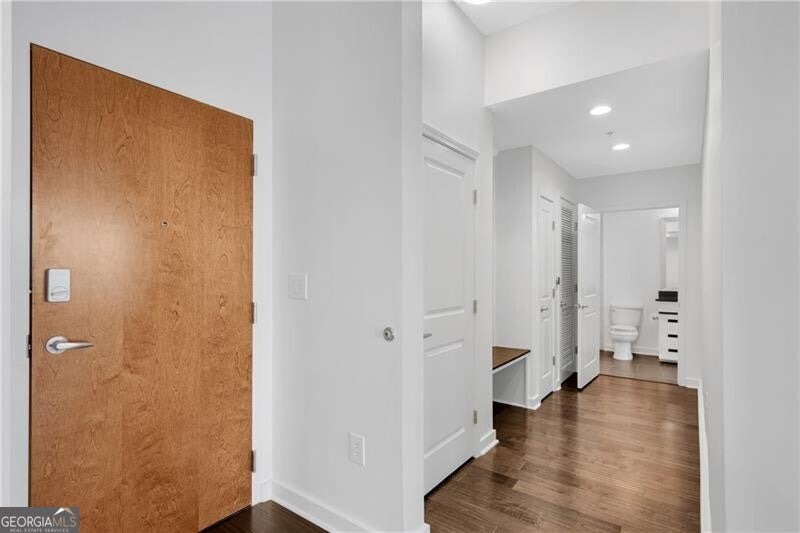 860 Peachtree ST NE 2409