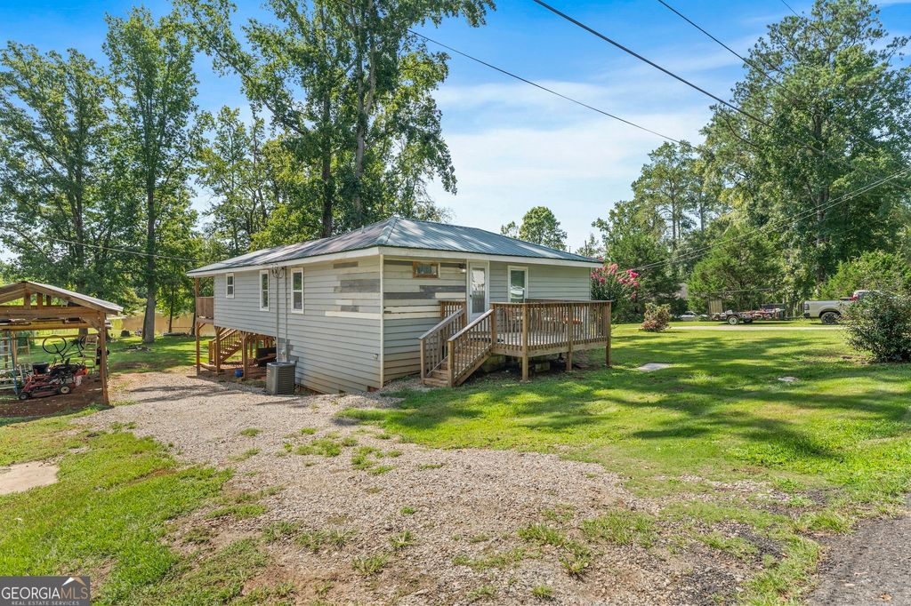 Photo of 175 Cherokee Drive, Jackson, GA 30233 (MLS # 10713142)