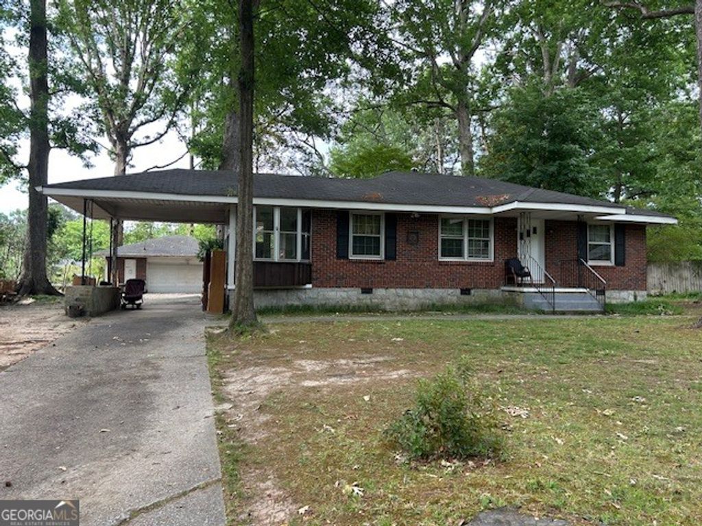 Photo of 1087 Helen Street, Morrow, GA 30260 (MLS # 10770380)