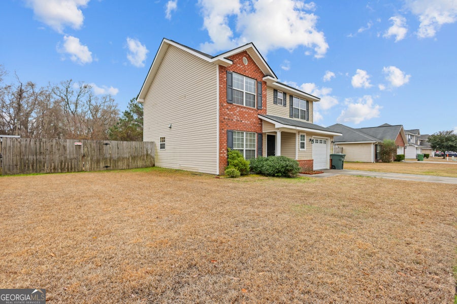 218 Guyett AVE