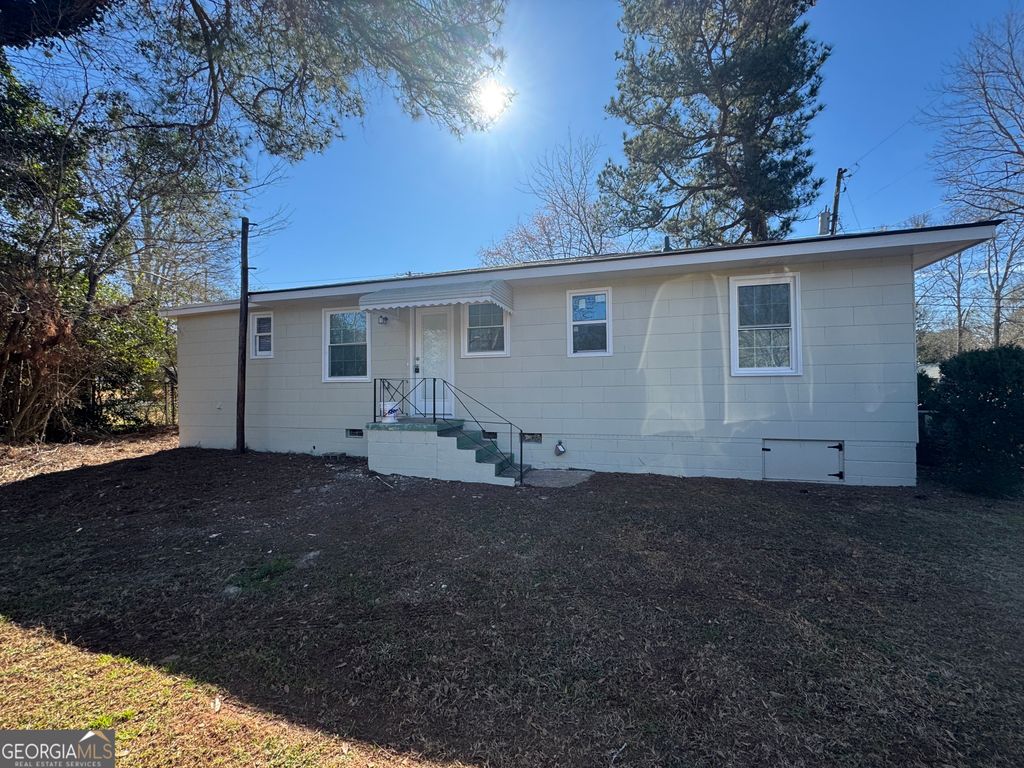 Photo of 820 Oglethorpe Avenue, Athens, GA 30606 (MLS # 10696894)