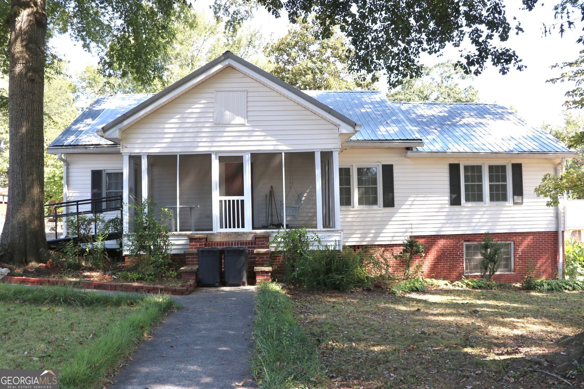 40 Church ST