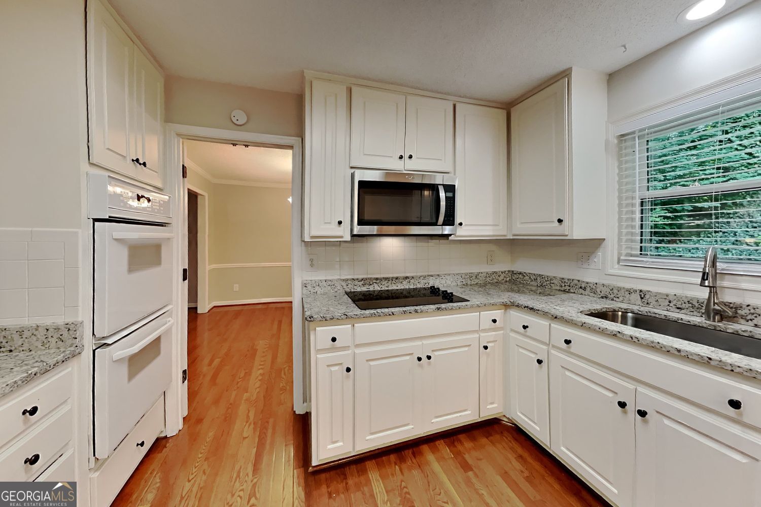 2293 Chimney Springs DR