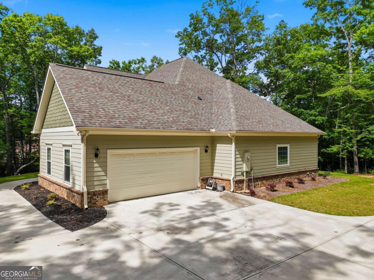 89 Mystic Trail LN