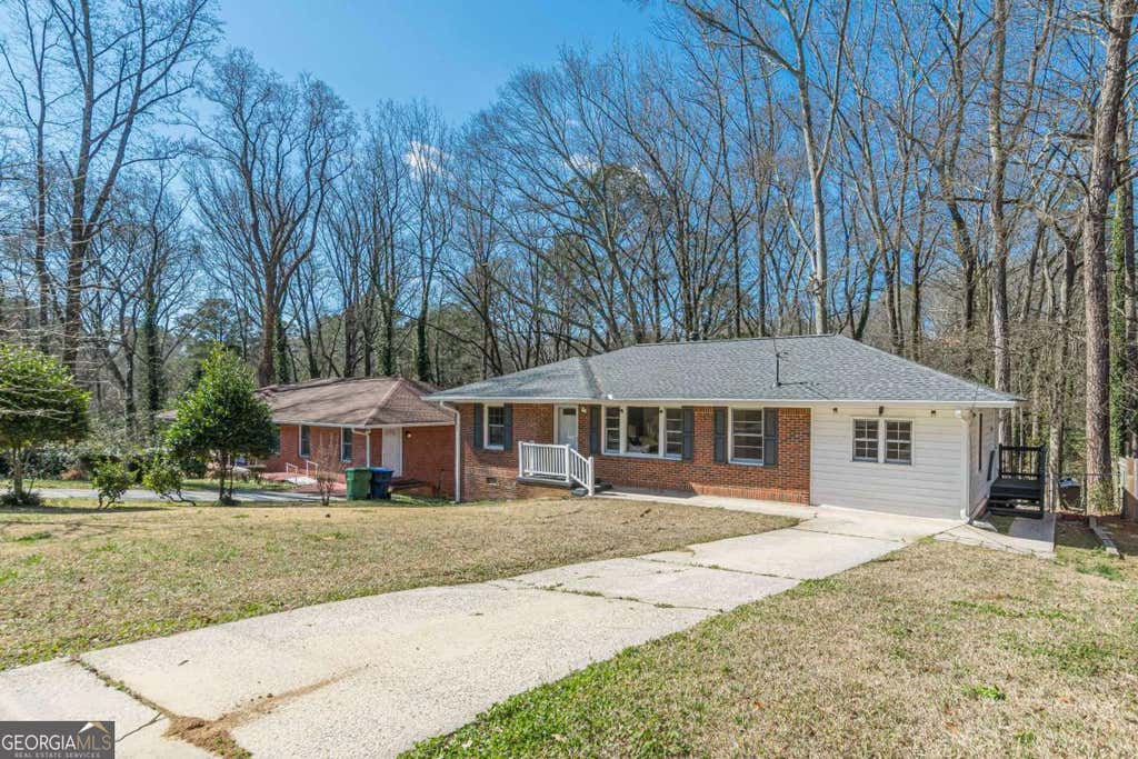 Photo of 2773 Fairlane Drive SE, Atlanta, GA 30354 (MLS # 10825797)