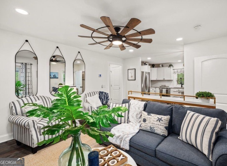 251 Twilight Shores RD